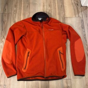 Arc'teryx Covert Cardigan Fleece Jacket Orange Men's Size Medium
